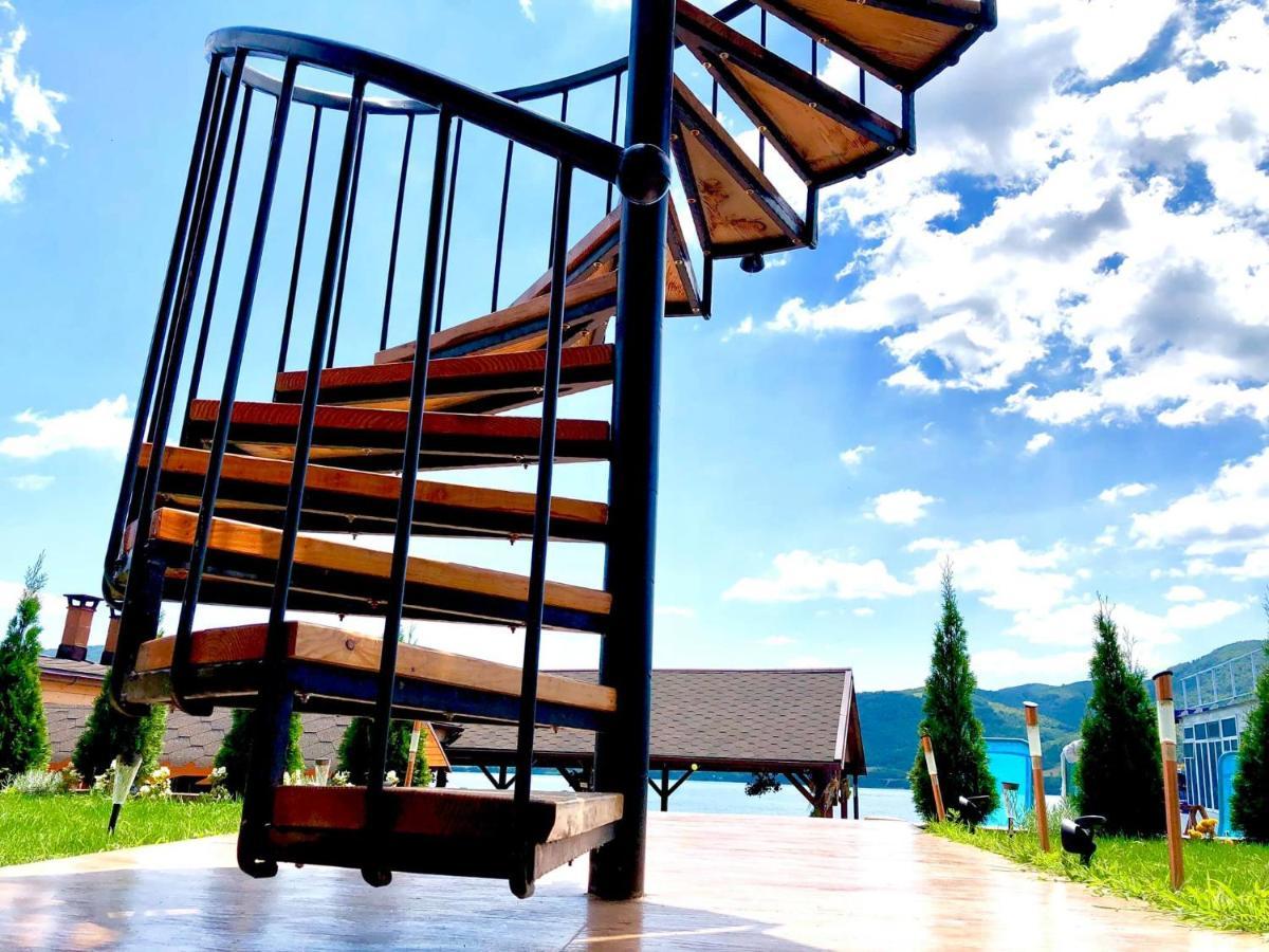 Mustaciosul Dunarii Ieşelniţa Exterior foto